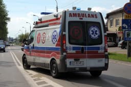 Jak zostać kierowcą karetki pogotowia - wymagania i kroki do sukcesu
