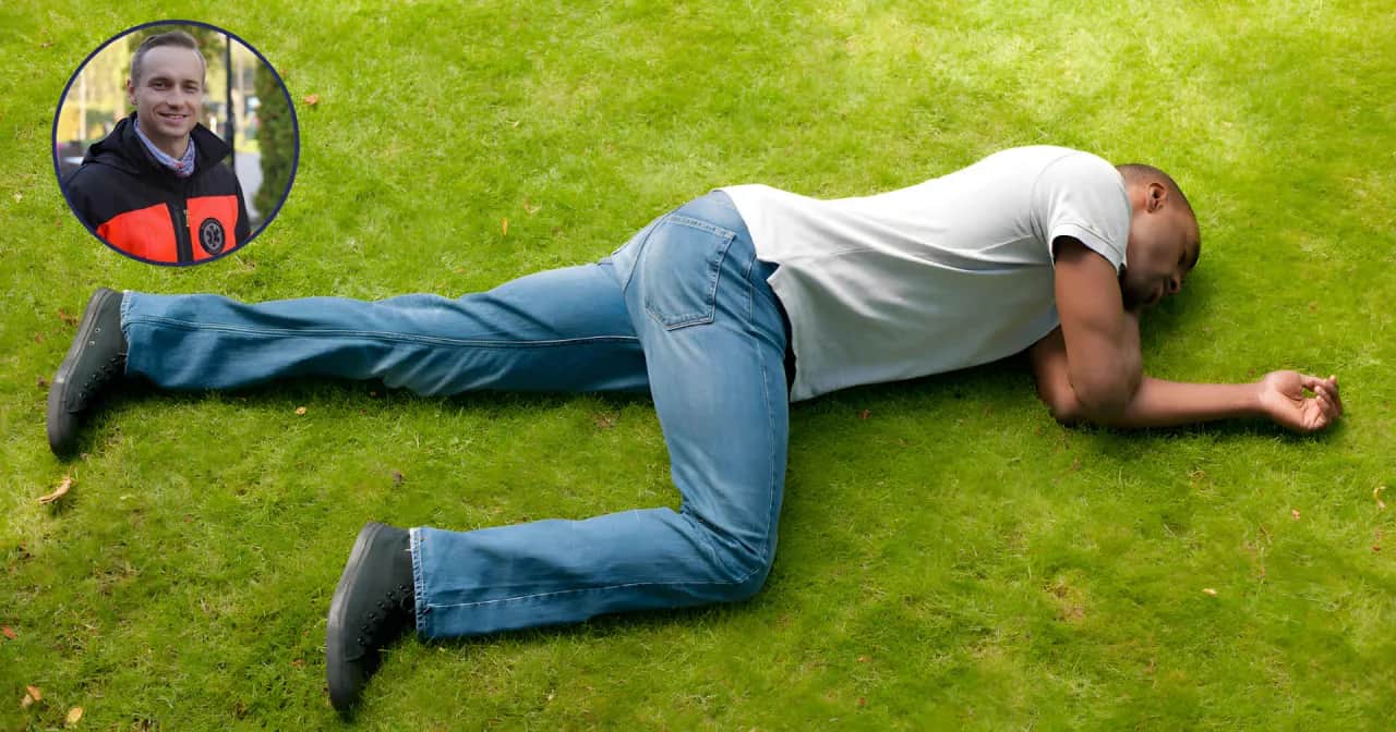 Pozycja boczna bezpieczna na którym boku? Kluczowe informacje dla zdrowia